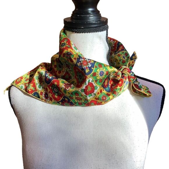 3 Vintage 1970s Scarves - Picture 3 of 15